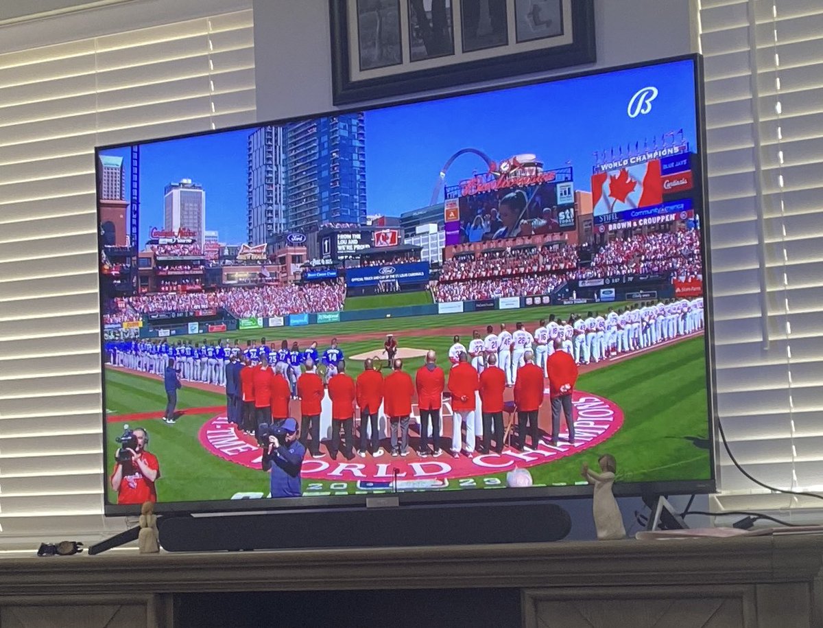 CardsSweetheart's tweet photo. @UncleCharlie50 singing the National Anthem might be one of my favorite #OpeningDay moments! So ready for #baseballseason! #GoGards #STLCards #CardinalsNation #baseballlove #CardinalsFan https://t.co/FhRt3u63i4