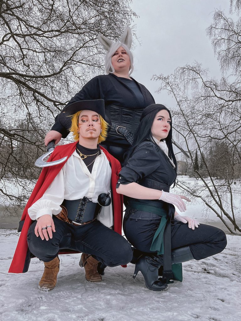 SilverrKitten's tweet photo. My friends look so good, what the hell 
Puss @DemonicMik 
Kitty @h0llowheaven https://t.co/m7Xr1PFSup