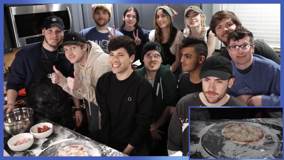 theawesamdude's tweet photo. I have been feeling a lot of pressure on myself and my content and being with all my friends reminded me to just be me and be happy. I hope all of you guys know that I have so much love for you❤️  thank you for making my heart so happy. https://t.co/4pdjD6QnO8
