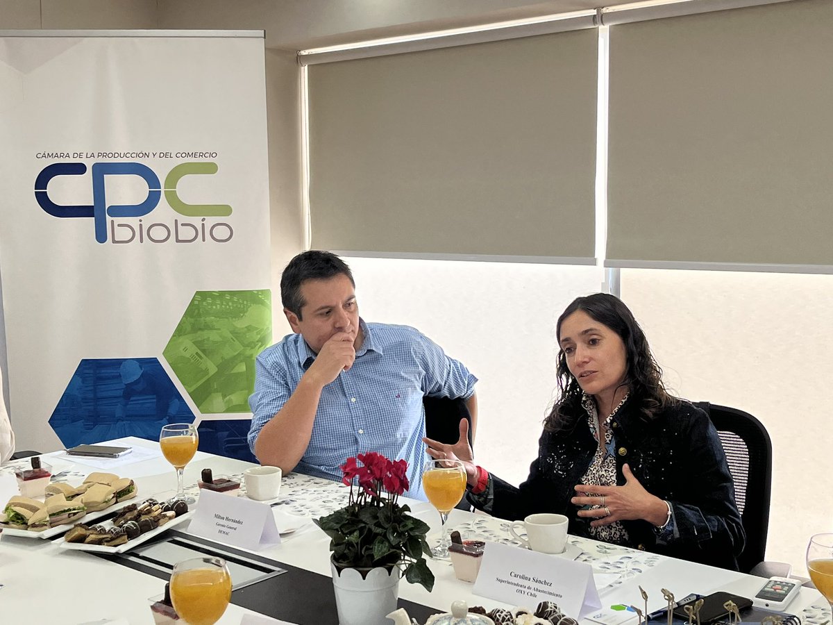 cpcbiobio's tweet photo. 🔰Iniciamos nuestros desayunos 2023 con nuestras empresas asociadas🍓.
Nos reunimos con nuestros socios de #capacero #demac #oxyChile #riedel #tapel #setop https://t.co/SEdPKpozNx
