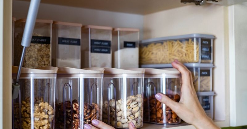 Let your pantry work for you with these easy kitchen organization tweaks | CNN cnn.com/2023/03/26/hea…