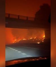 SocialDrive_es's tweet photo. 🔴 Última hora

Cortada la autovía #A8 km 450 (Valdés) por incendio https://t.co/jIHXrUO1Zr