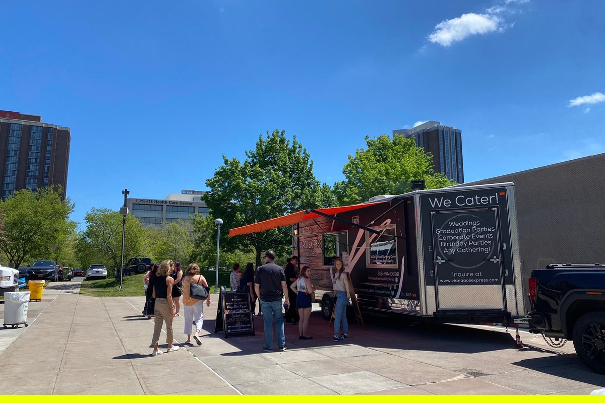 In case you missed the news...Food Truck Fridays are back #AtTheE! Enjoy your lunch on the plaza from 11am-2pm every Friday through 8/15 from a variety of delicious food trucks. Visit streetfoodfinder.com/eversonmuseum to order from select trucks. Done in partnership with @syrfoodtrucks .