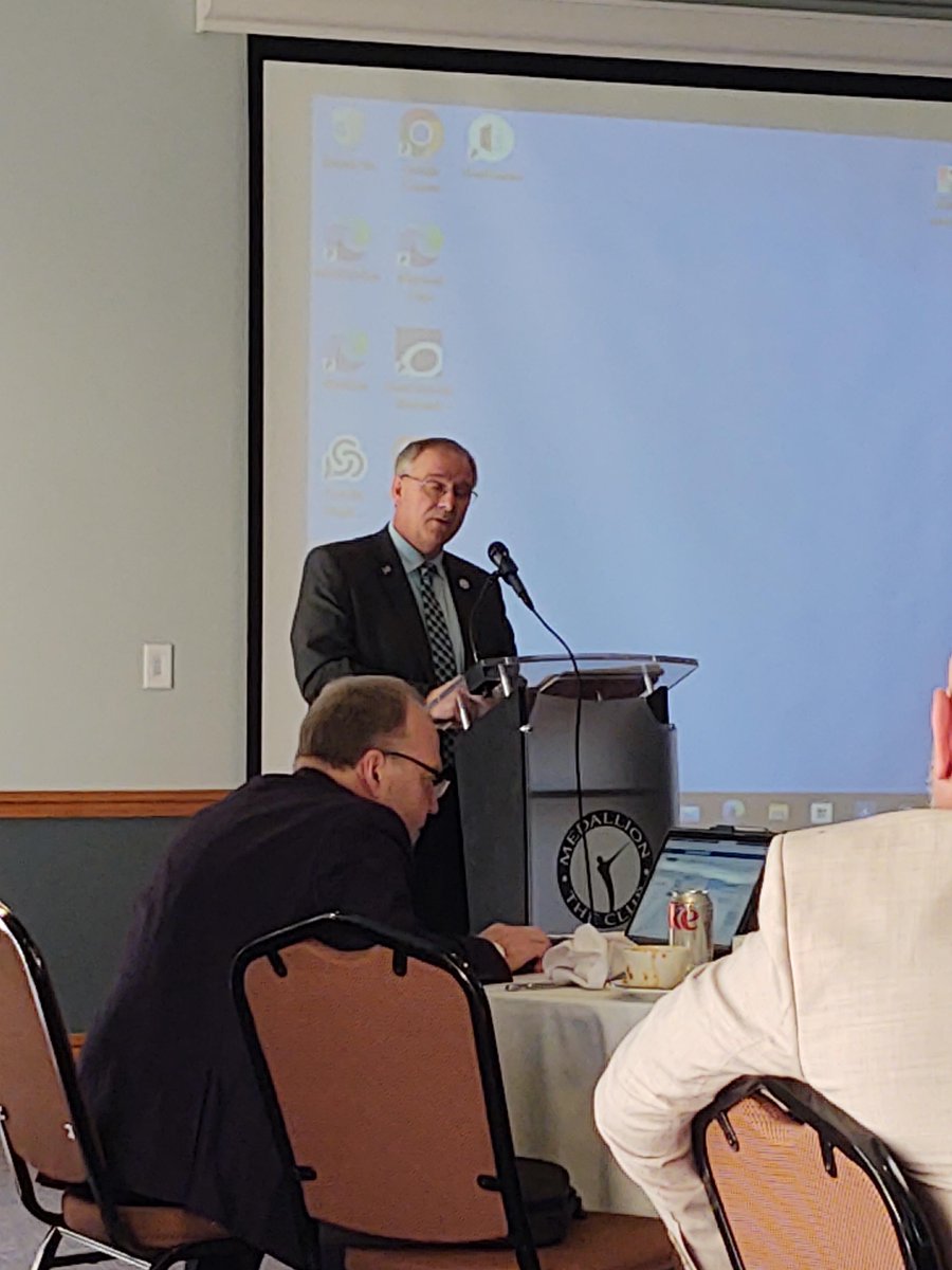 BCCcareertech's tweet photo. Representative Don Jones gave a legislative update today to Ohio's career-tech superintendents. He represents our eastern school districts and shared his thoughts on the importance of career technical education for our future! We appreciate his continued support! #BuckeyeProud! https://t.co/7IUZqGmL92