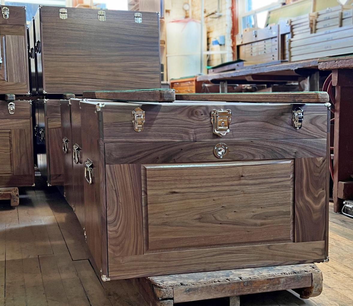 The 2613 Pro-Series Chest- Our largest chest for ever-expanding collections. If you have a big collection of tools or treasures, trust it to a pro. bit.ly/3tYcXPt
#gerstnerusa #hgerstnerandsons #madeinusa #craftsmanshiplives