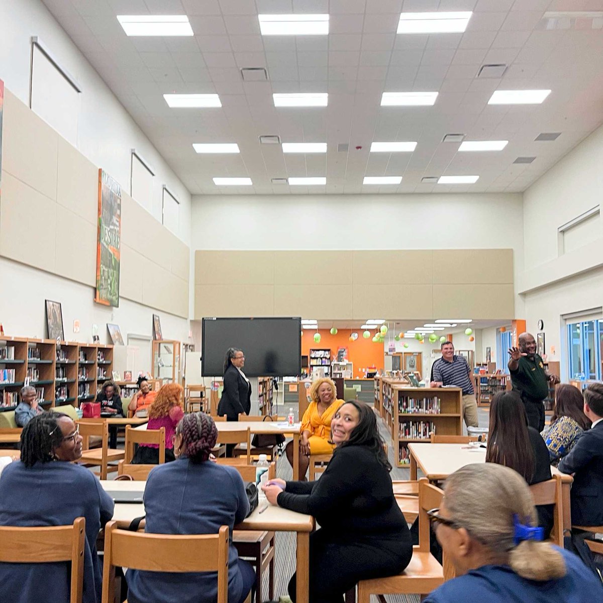 Candace Newell tweet media