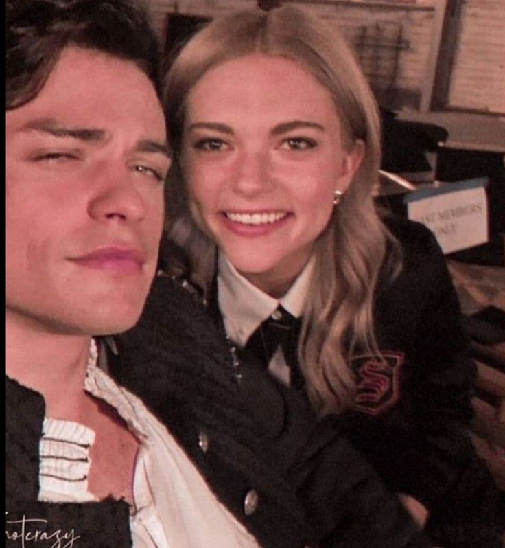 Legacies gibi bir bebe dizisinden boyle bir kimya çıkmıştı ve Julie başarıdan korktugu için bu bebişlerimi de harcadı