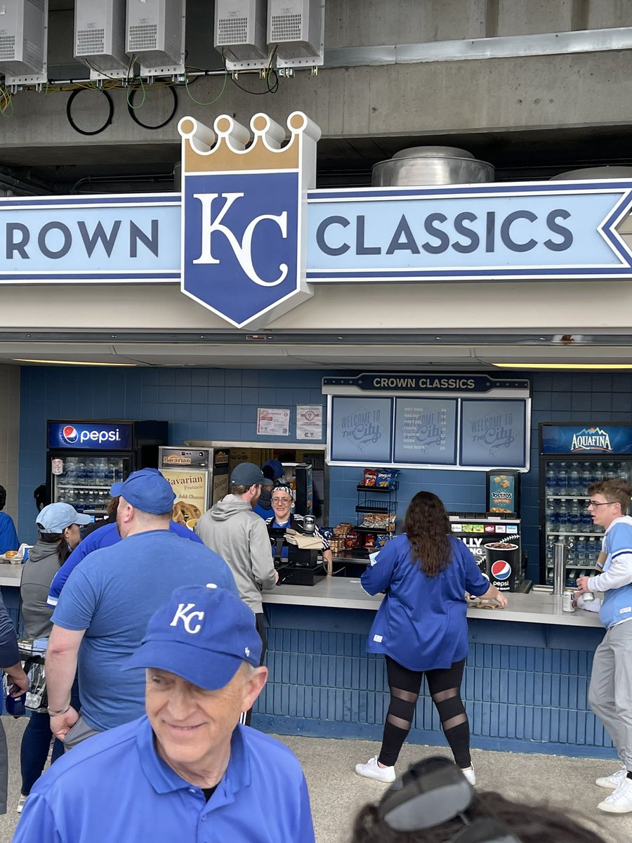 Hey <a href="/Royals/">Kansas City Royals</a> … open up the third cashier here. You have the staff.