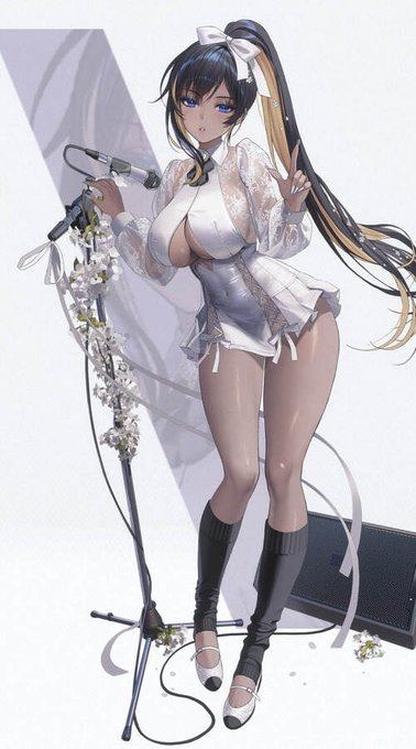 数億年ぶりにニケ起動したんだが、え、4月は僕らのノイズちゃんが更に可愛くなんの?うわヤバ…褐色肌が映えるシースルー袖純白ズリ穴実装マイクロミニスカドレスで黒ソックスとか男の夢叶えすぎ…(⊃ ॑꒳ ॑⊂)ワクワク

これでは更にプロデュース業捗るではないか…! 