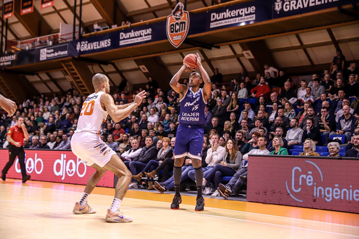 Be_BasketFr's tweet photo. Kadri Moendadze, le miraculé mahorais.

🇾🇹 De retour de blessure dimanche, le Roannais est le seul joueur professionnel originaire de Mayotte.

💬 "Je ne sais pas comment j'ai eu cette chance !"

➡️ Récit d'un destin unique : https://t.co/RfjHY1sTRv

📸 @judumelie / @olivierfusy https://t.co/5k5RhYnoHA