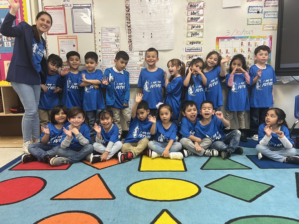 CrisApplewhite's tweet photo. #4thQtr
#wheregamesarewon #teamwork @dallasmavs @Principal_JP @MariaRossAP @HBGonzalezPLA https://t.co/5FvUMLiP1A
