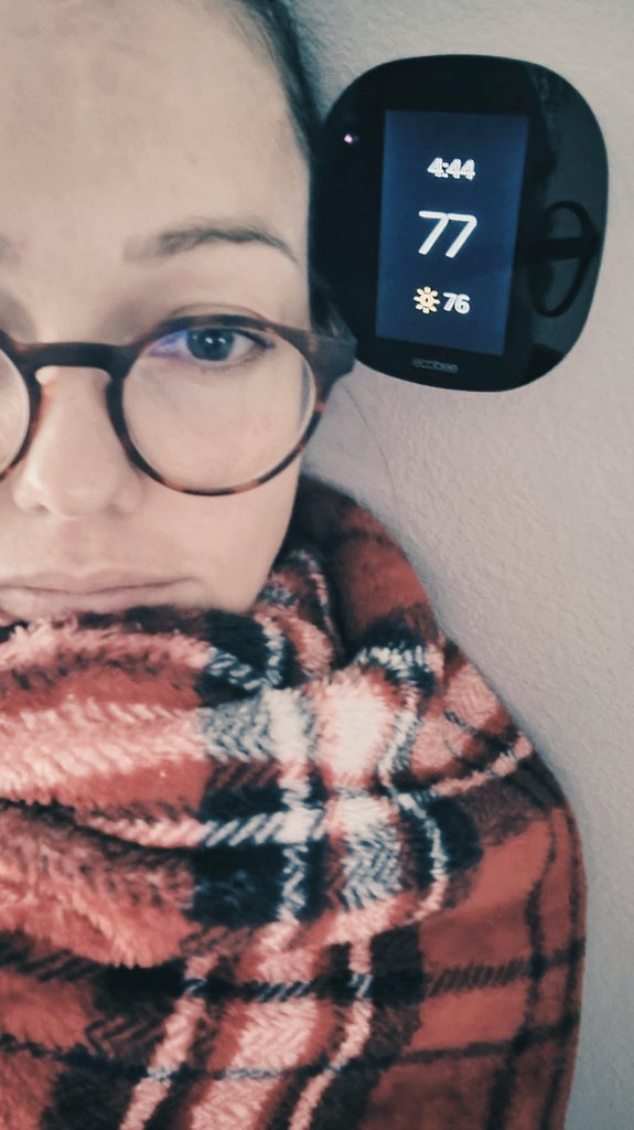 Anyone else feel my pain? 🥶 
#WhyAmISoColdAllTheTime