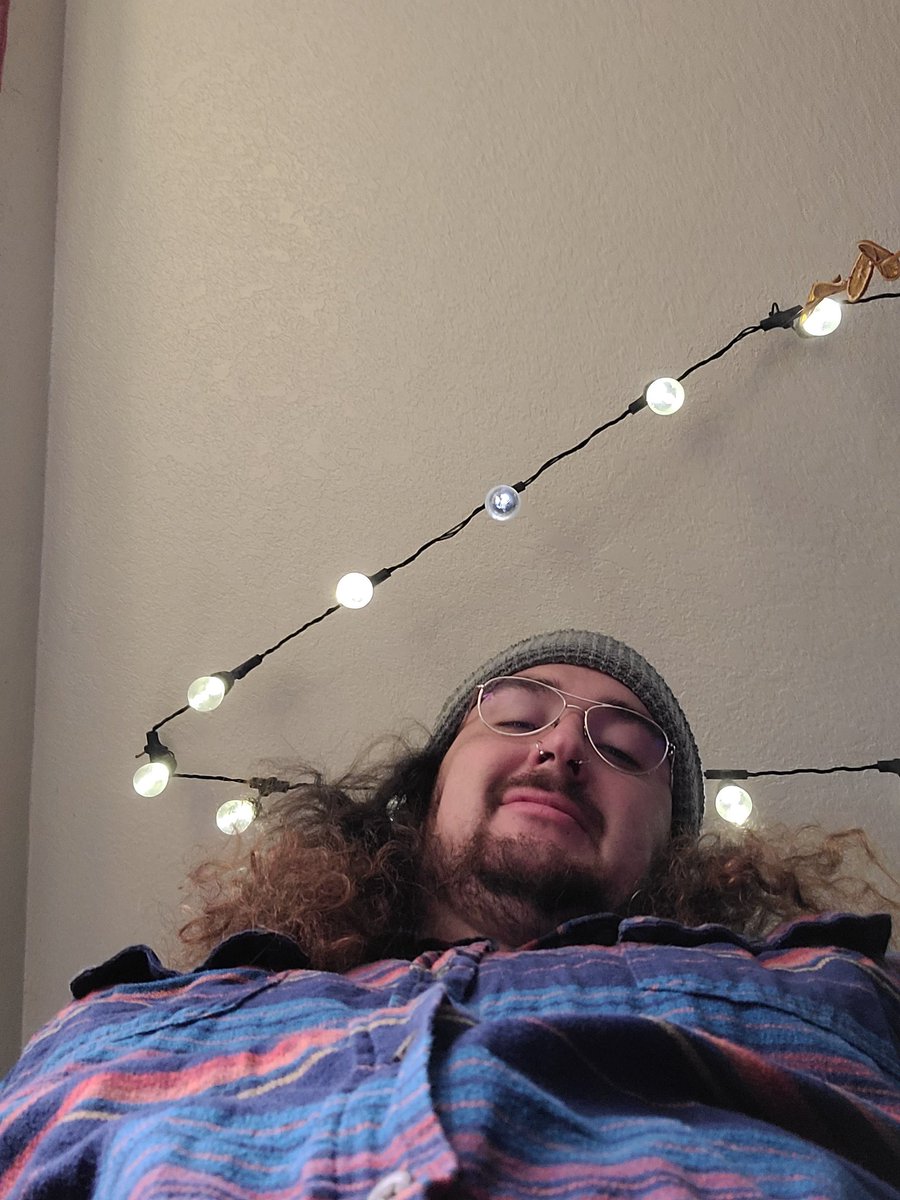 lost_sorta's tweet photo. Your pov https://t.co/hWexk8txvT