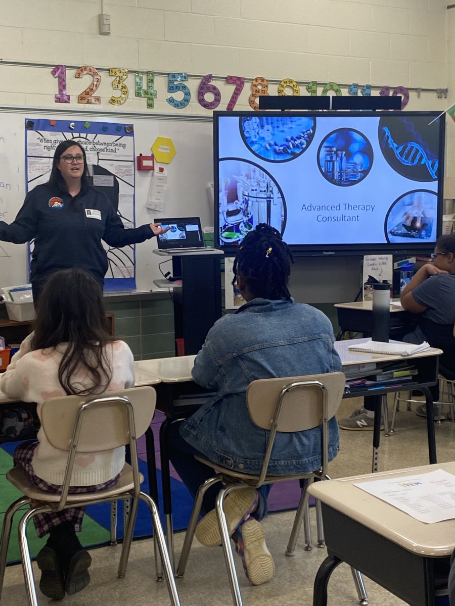 Thank you #MDSTEMFEST2023 for helping us set up a visit with amazing and inspiring #WomenInSTEM today. Thank you for joining us @DalenciaWBAL @mdstemfest @AlliGoldbloom @dan_pizzo @PadoniaPride