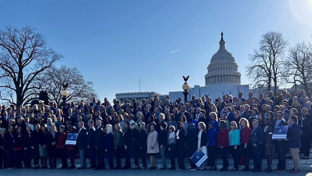 Liza Caraballo-Suarez Ed.D. (@caraballosuarz) on Twitter photo An awesome group of leaders who attended the 2023 National School Leaders Advocacy Conference and went to Capitol Hill to advocate for children. Thank you for always putting our children first. #PrincipalsAdvocate <a href="/FollowCSA/">CSA</a> <a href="/NAESP/">National Assoc. of Elementary School Principals</a> <a href="/NASSP/">National Assoc. of Secondary School Principals</a> <a href="/NYCESPA/">NYCESPA</a> <a href="/District14Supt/">David Cintron</a> An awesome group of leaders who attended the 2023 National School Leaders Advocacy Conference and went to Capitol Hill to advocate for children. Thank you for always putting our children first. #PrincipalsAdvocate <a href="/FollowCSA/">CSA</a> <a href="/NAESP/">National Assoc. of Elementary School Principals</a> <a href="/NASSP/">National Assoc. of Secondary School Principals</a> <a href="/NYCESPA/">NYCESPA</a> <a href="/District14Supt/">David Cintron</a>