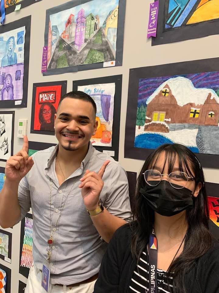 IISD Middle School Art Show had some very talented artists show up!! Proud of them and their dedicated teachers for allowing them to express themselves creatively! #art #middleschool #artshow #Creative #winning <a href="/IrvingFineArts/">Irving ISD Fine Arts</a> <a href="/TMSBobArts/">Travis MS BobArts</a>