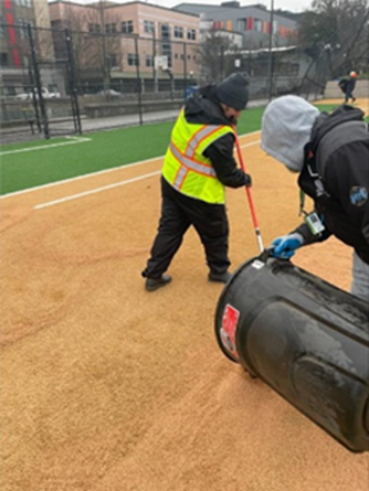 SeattleParks's tweet photo. Bobby Morris Playfield at Cal Anderson is looking 💯thanks to our crews filling in ruts in the infield. 

#ParkProud
#SeattleShinesinSpring
#CalAnderson
#dogsoffthefield https://t.co/j8FUScvY30