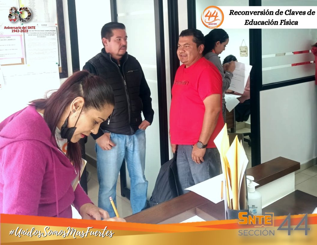 Seccion44SNTE's tweet photo. #SNTESeccion44🟠
#44Durango🦂
#UnidosSomosMasFuertes
Encontrando eco con el Gobernador del Estado, el Dr. Esteban Villegas Villareal y con las Autoridades Educativas de la SEED para poder Recategorizar a los compañeros de Educación Física con Clave 0761 a 0763 (1/2) https://t.co/avGTRNlHH6