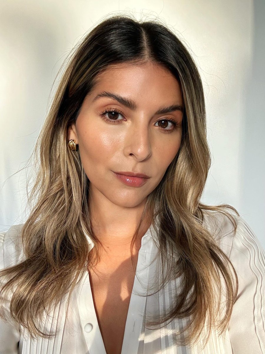 pamariast's tweet photo. New post (My Makeup Staples) has been published on The Girl from Panama - https://t.co/QCJaequzXW https://t.co/oLqlryE5f8