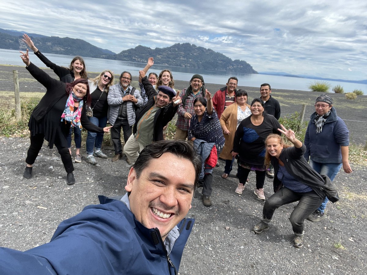 IPsLeadNature's tweet photo. 📸 Some snapshots from our site visit to the #ICI_GEF subproject Futa Mawiza in 🇨🇱 & 🇦🇷.
Through Futa Mawiza, @CMapuce communities work as one across the national border to protect their ancestral territories.
#IndigenousStewardship #DirectIPLCFinance https://t.co/i3sEDkTlc6