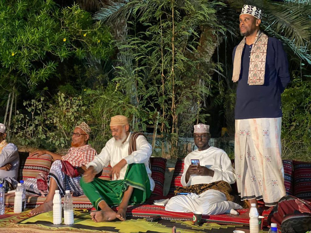 GaraadMukhtaar's tweet photo. Alxm waxaan aad uga mahadinayaa Mudane Maxamud Khaliif oo caawa afuro iyo casho sharaf noogu sameeyey barxada barakeysan ee Arlo Park Garowe. Kulankaan ayaa lagu sakootinayey Isimadeena Dhaqanka Soomaaliyeed ee Koontur ka yimid. Duco iyo mahadin badan baa la isaga tagey. Gobanimo https://t.co/YIhBLdTEOq