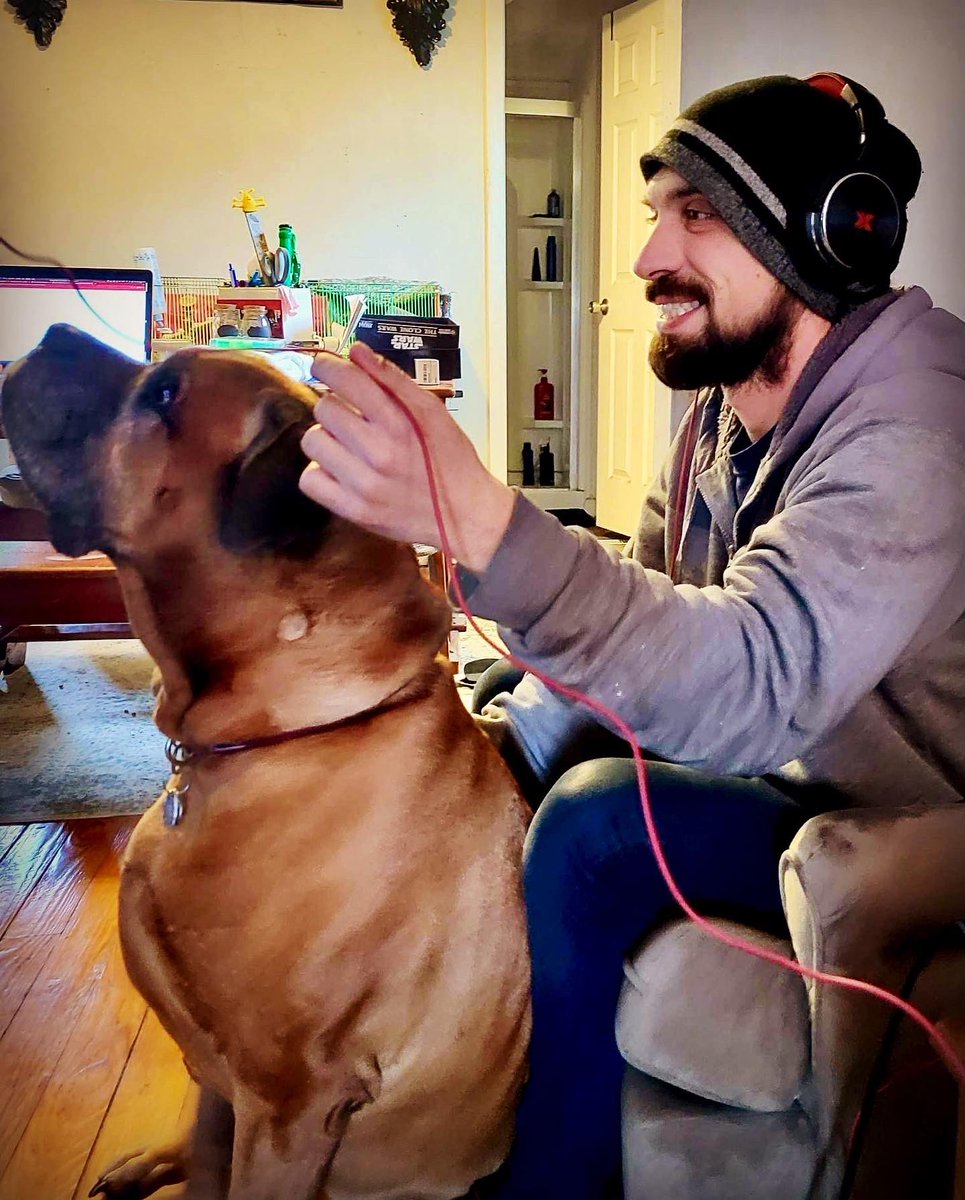 culttalknet's tweet image. The guys recording quotes for Cult of Lore and scaring Gipper while doing it.

#podcast #warhammer40k #dog