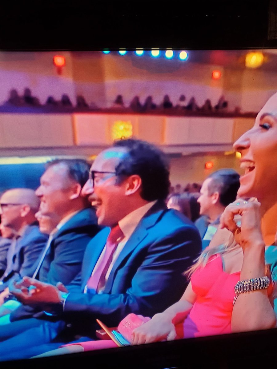 chudmuffin0's tweet photo. @ianimal69 spotted in the wild wearing a suit?!? Pretending he is straight next to @NikkiGlaser?!? #dudesrock #teamstern #skaisnotdead https://t.co/9eQXJRWGxL