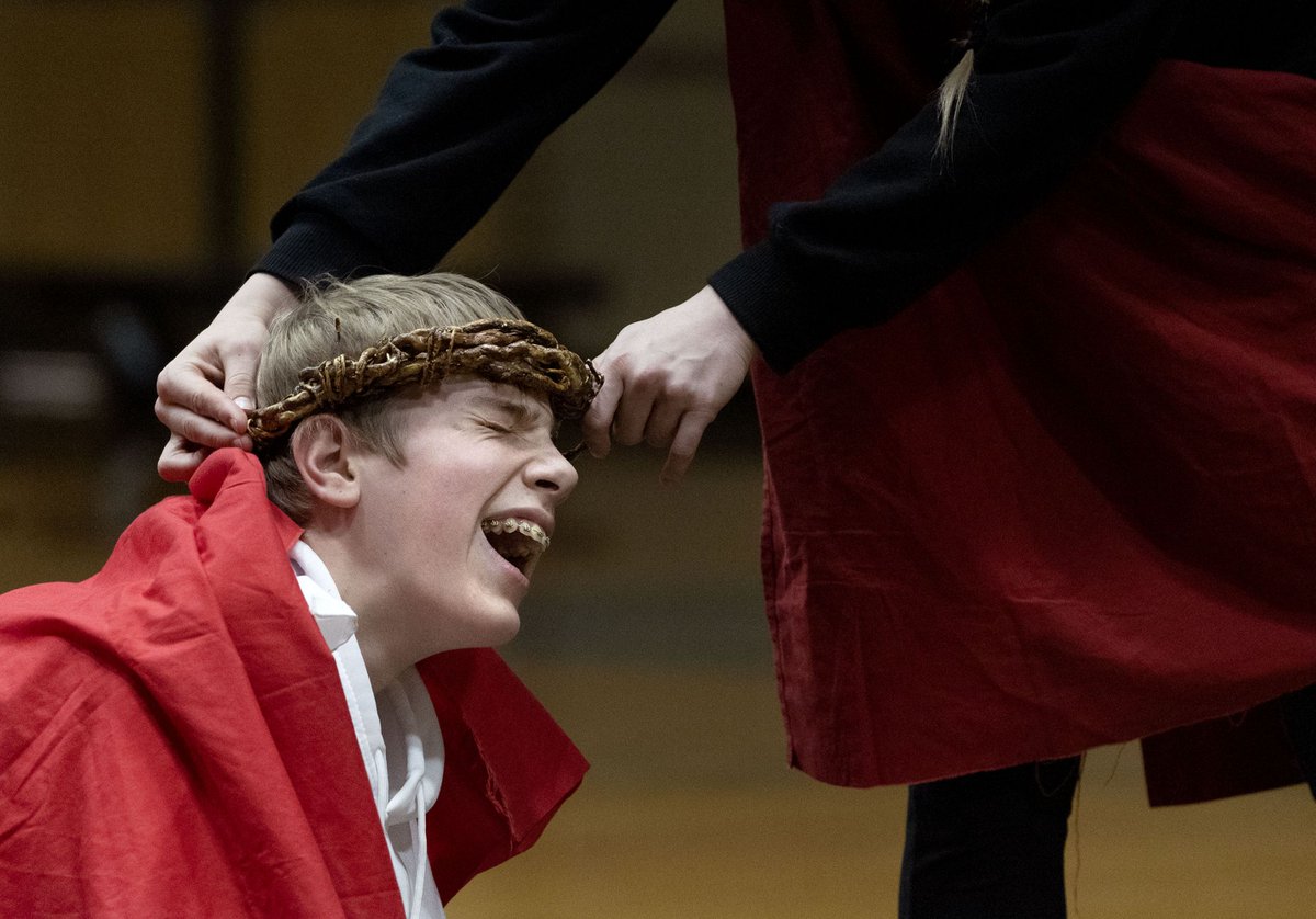 Photo of the day: See the students of <a href="/sjbmiddle/">SJB Middle School</a> bring the Stations Of The Cross to life deseret.com/utah/2023/3/30…