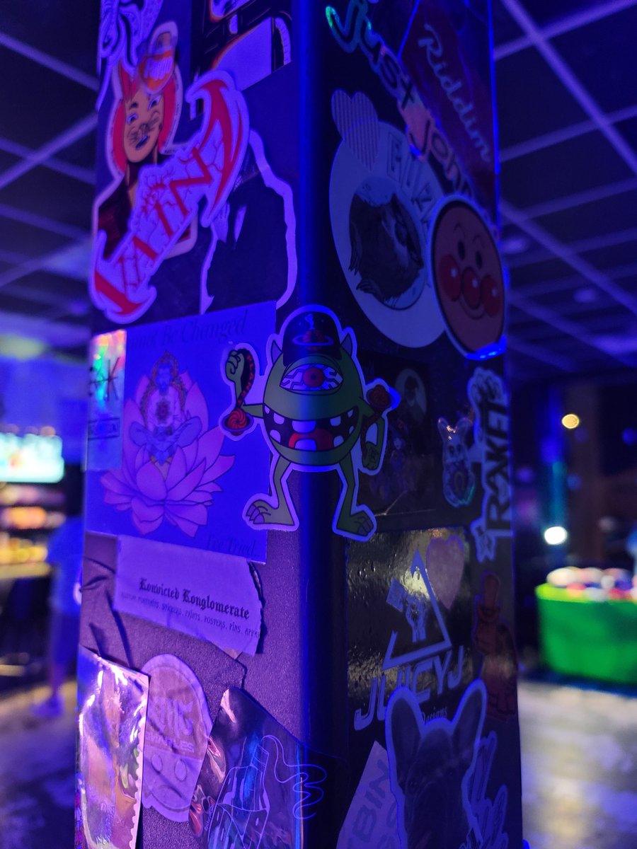 MrMartianDesign's tweet photo. Mike has been found by someone on IG! There's still time to find that @LOTUSLAB999 collab sticker https://t.co/XlF5ztw8z5