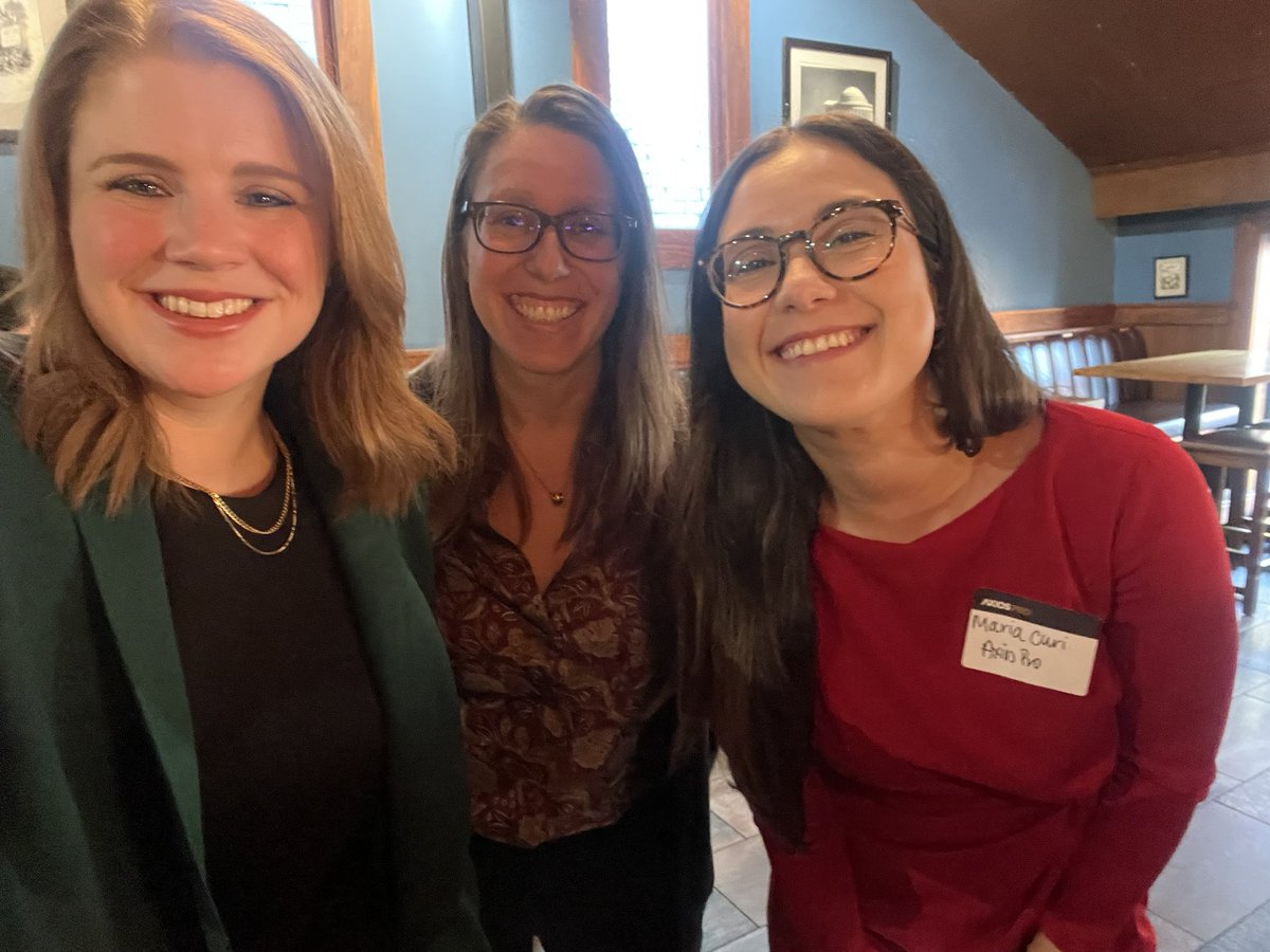 Ashley Gold tweet media