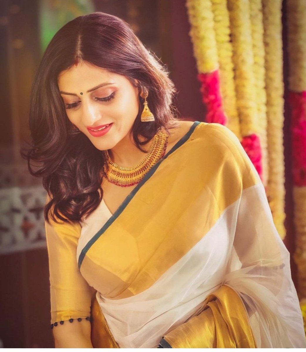 Good Morning Tweeple Dear's!!  Have a Wonderful Day!!!