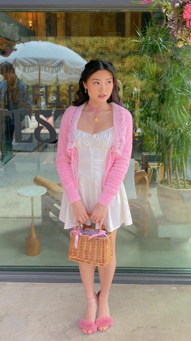 you see the vision, yeah? 🧃🧸🌸✨ https://t.co/hJeHyG4rdN