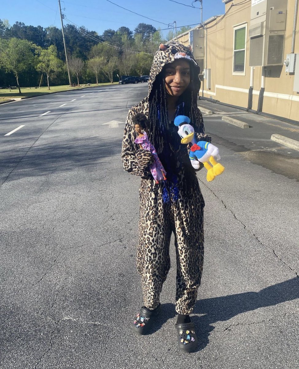 LadyWoodhouse23's tweet photo. Day 4: Toddlers vs. Grandma’s & Grandpa’s. It was definitely a site to see! 🤣🤣🤣 #PromKickOffWeek #ONEWestlake #YearOfTheWIN @JarvisAdamsEdu @cece_johnson11 @Franchesca_Warr #JustAFewPics #CountdownToSpringBreak 💙💙💙 https://t.co/tqbdQq7G9F