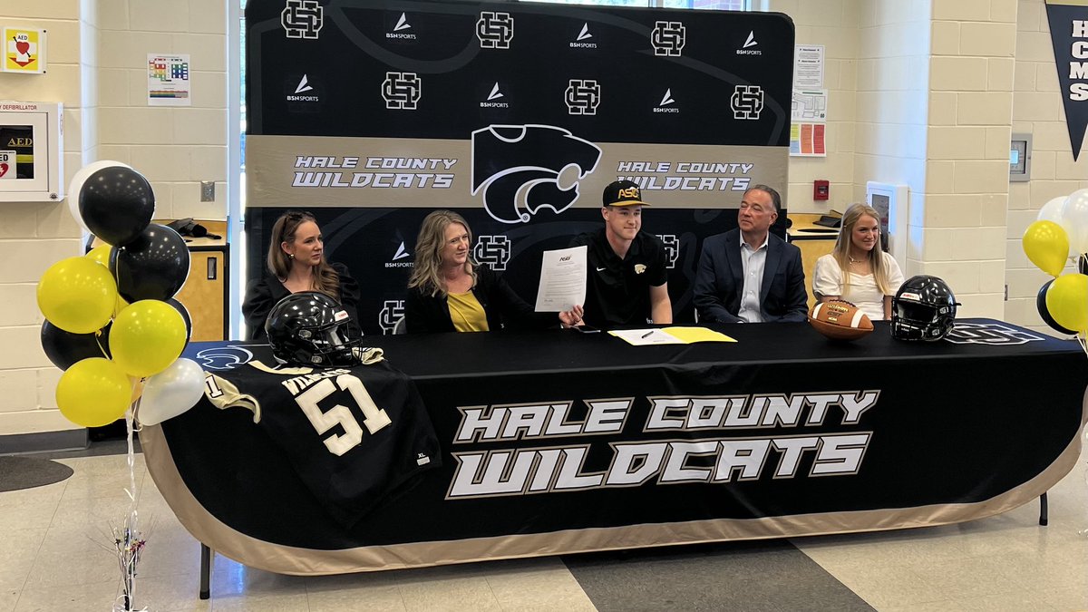 CoachRyanLocke's tweet photo. Congrats to Will Hocutt on signing to continue his education and football playing career with Alabama State University!!!  We are very excited for Will and his family for this opportunity.  Go Hornets and Go Cats!!!  #recruithale https://t.co/ynWFu17VM5
