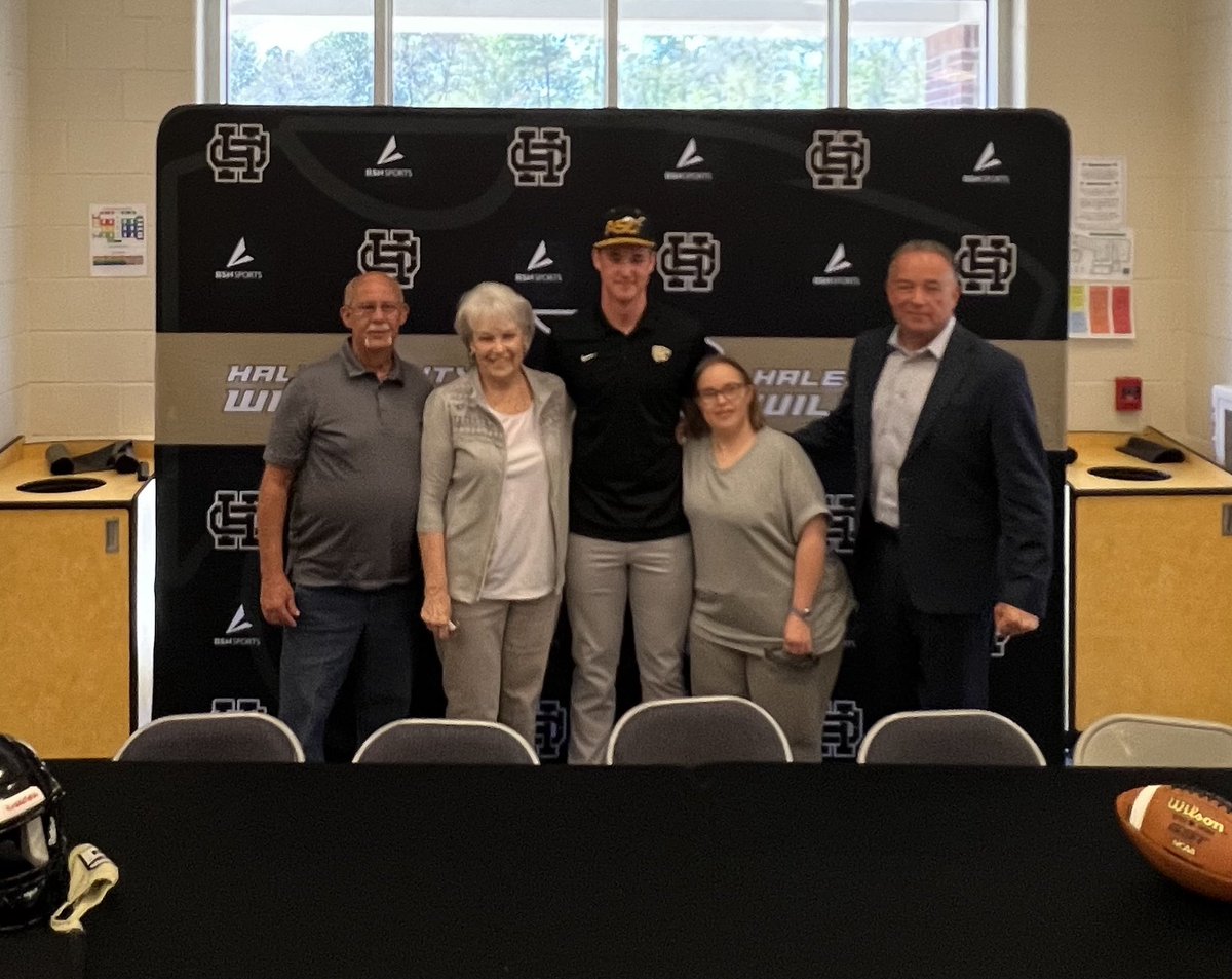 CoachRyanLocke's tweet photo. Congrats to Will Hocutt on signing to continue his education and football playing career with Alabama State University!!!  We are very excited for Will and his family for this opportunity.  Go Hornets and Go Cats!!!  #recruithale https://t.co/ynWFu17VM5