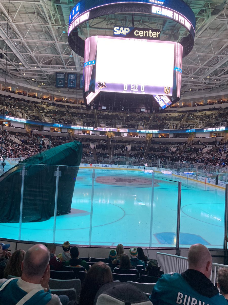 DavidAFoshee's tweet photo. I’m in enemy territory. @TheGildedJester @SinBinVegas #VGKvsSJS #VGKvsSJ https://t.co/il4kI5yKSi