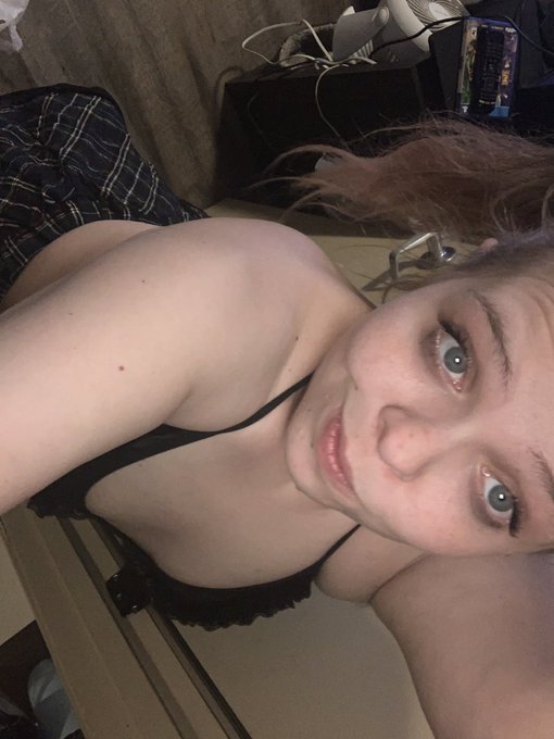 Cum and play with me on snap - goldsadie22  offering video calls, snap sessions, customs , couples content<a href="/tag/sellingcontent"class="tags"><span>#sellingcontent</span></a><a href="/tag/buyingcontent"class="tags"><span>#buyingcontent</span></a>