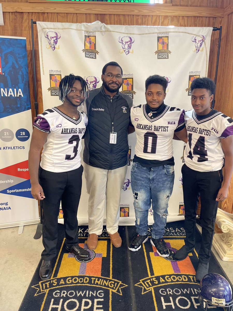 Lovemariontay Burchfield tweet media