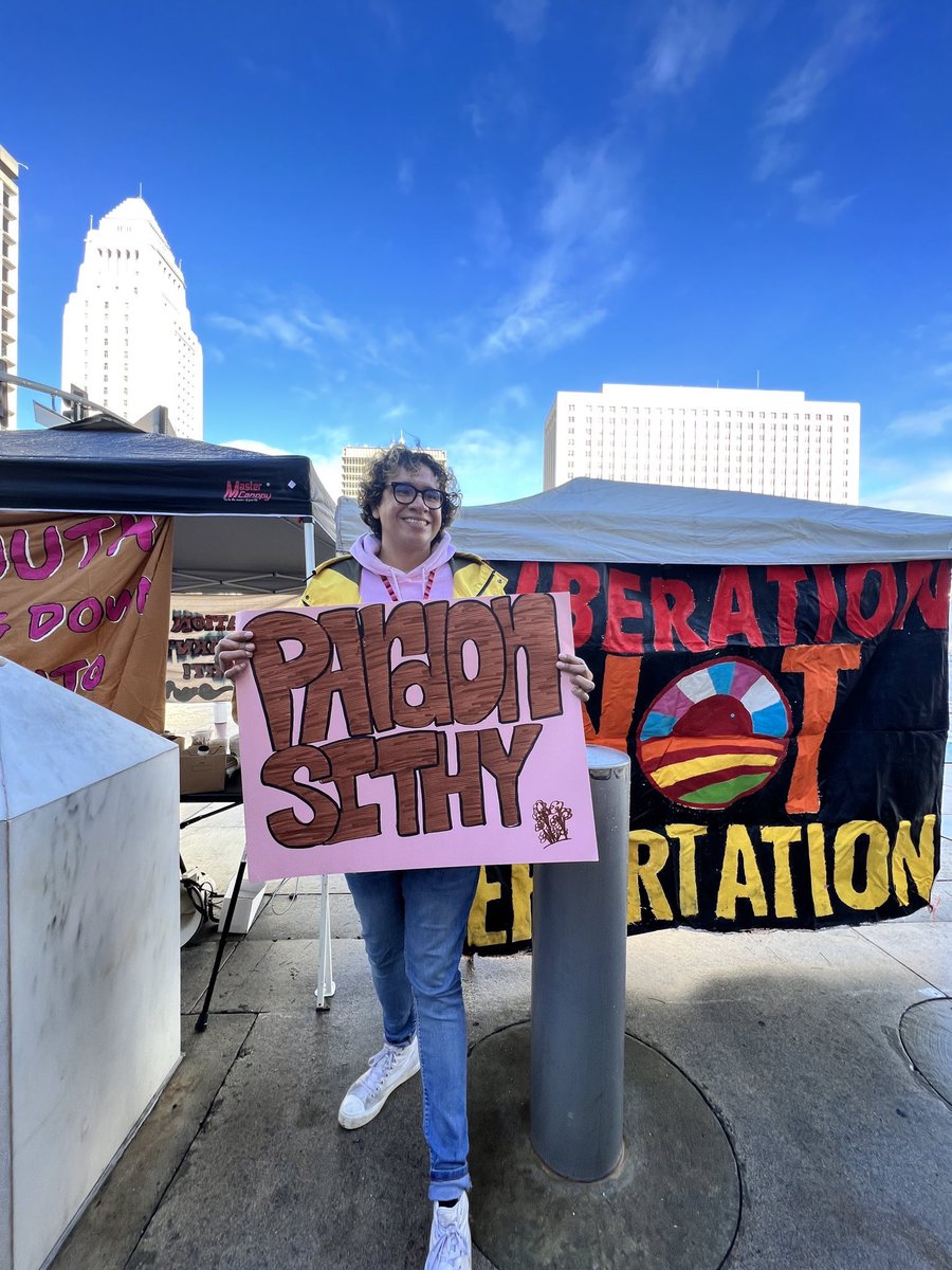 CIYJA's tweet photo. @GavinNewsom @CAgovernor #keepsithyhome! You have the power to pardon Sithy! He belongs with his family. 

Community will continue to advocate with him for his pardon! https://t.co/uLWr2Octf7