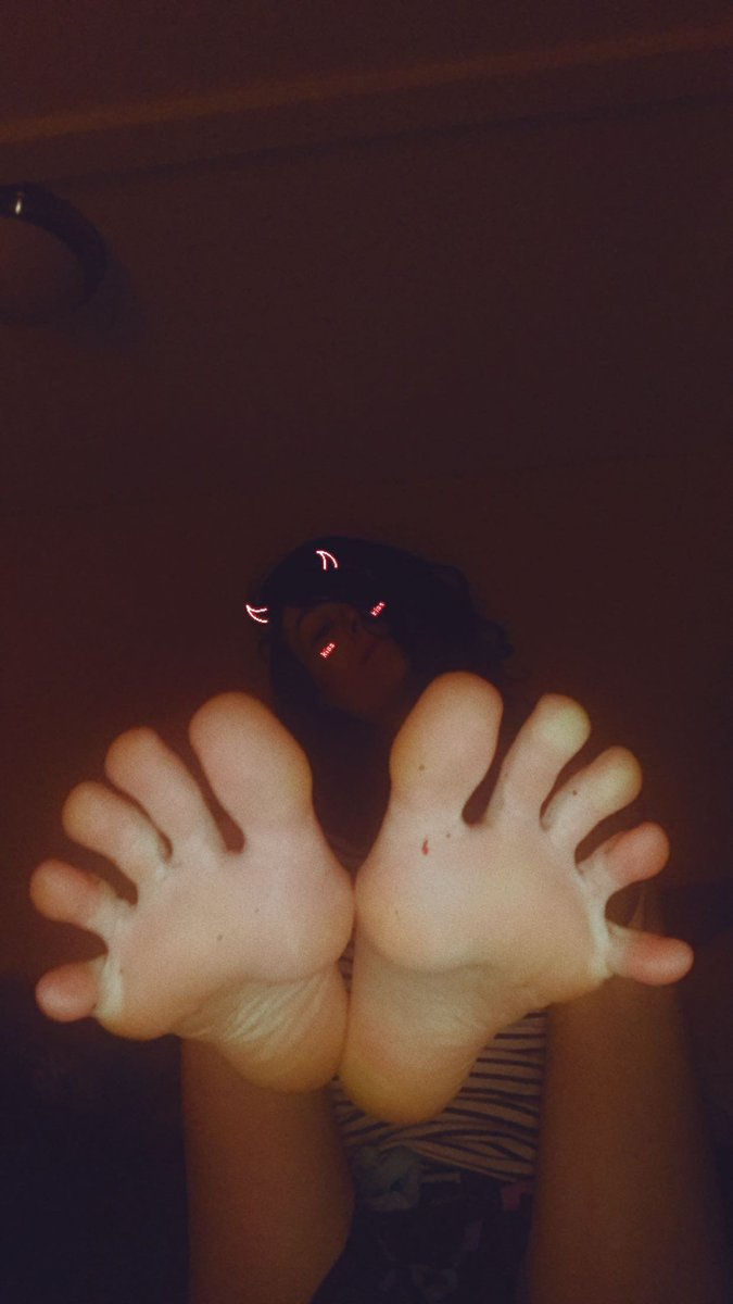 Feet RT PROMO 65.6K on Twitter "RT FootGoddess1k You wake up