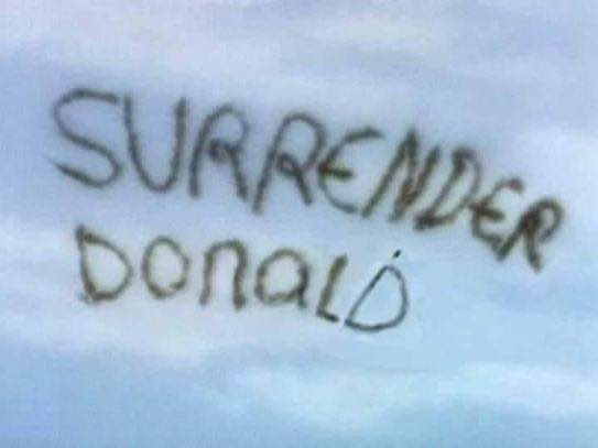 SURRENDER, DONALD! 
#TrumpIndictment