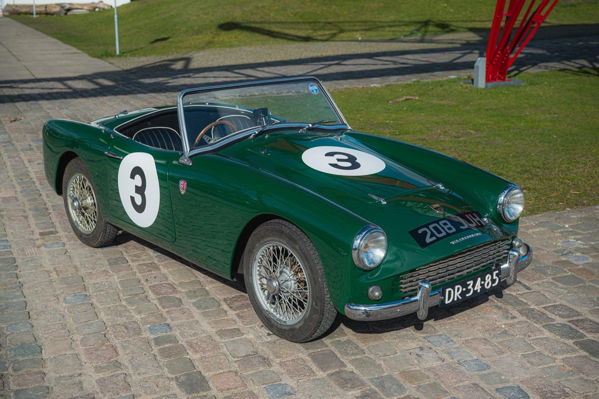 Turner_950S's tweet photo. One Of The Few! Bonhams Auction Goodwood Members Meeting April 15/16 Wing Commander Mackenzies 1960 Autosport Championship Turner goes under the hammer without reserve ! #turnersportscars #alexanderturner @501Hurricane @RAFBBMF @HurricaneR4118 @goodwoodrevival @GoodwoodMC https://t.co/lp4sGYOBOy
