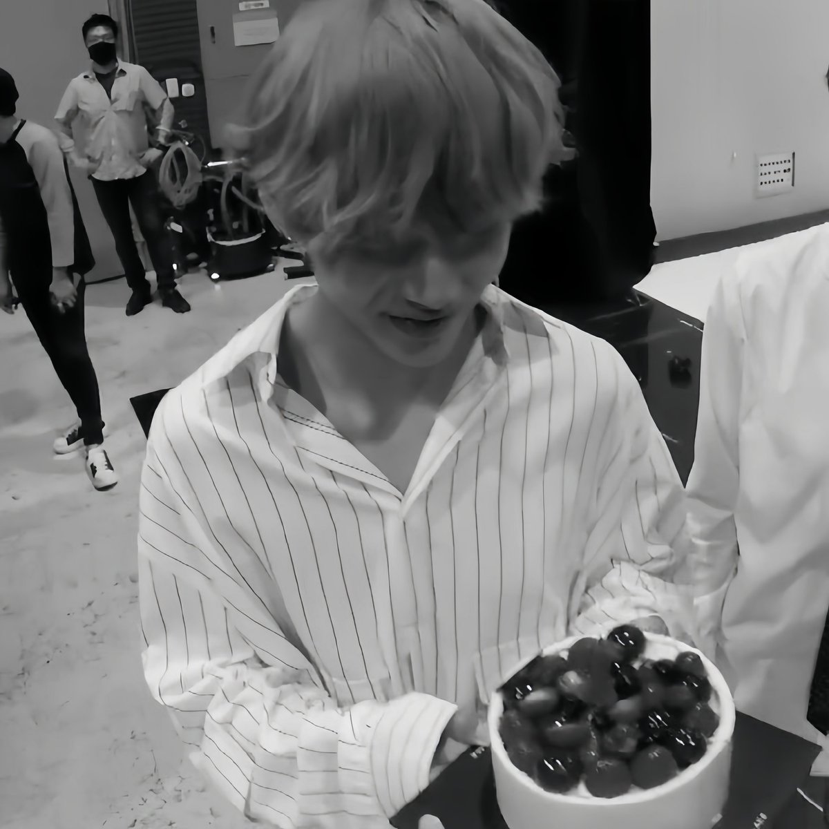 с др меня!.
вот я и приблизился на год к своей старости.