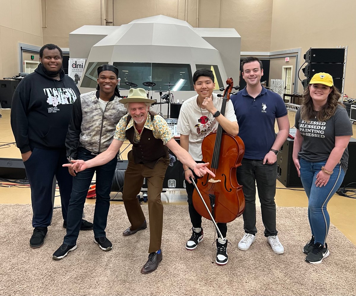 Look who came to visit and work with our students!! It's Jimbo Mathus; Mississippi native, singer/songwriter, instrumentalist, and GRAMMY nominee <a href="/DeltaState/">Delta State University</a> <a href="/DSU_Alumni/">Delta State Alumni</a> <a href="/DSU_Foundation/">Delta State University Foundation</a> <a href="/JimboMathus/">Jimbo Mathus</a> <a href="/snzippers/">Squirrel Nut Zippers</a>