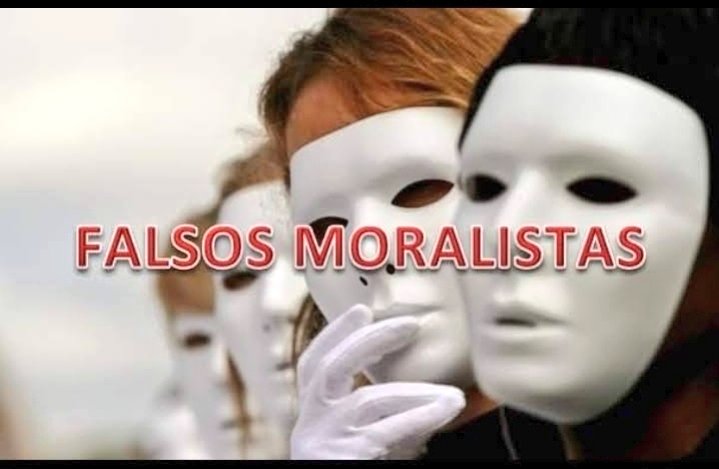 _kinem_aliel's tweet photo. 🚩🇧🇷🚩

"CONSERVADORES" SÃO PESSOAS QUE FAZEM ESCONDIDO, TUDO AQUILO QUE CONDENAM EM PÚBLICO.😏 https://t.co/56d2e6O8SV