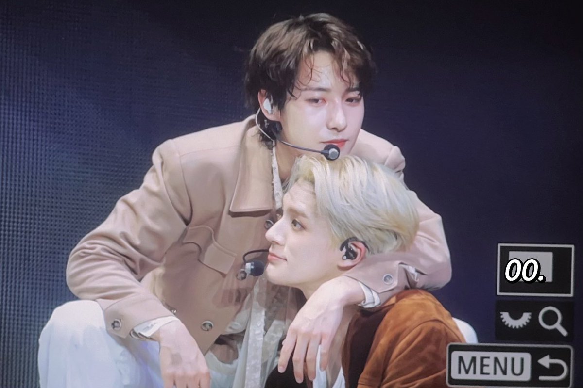 ndream00s's tweet photo. 230330 TDS2 in Paris

#런쥔 #RENJUN #제노 #JENO #NCTDREAM #NCT https://t.co/Wy3AeJ4z3e