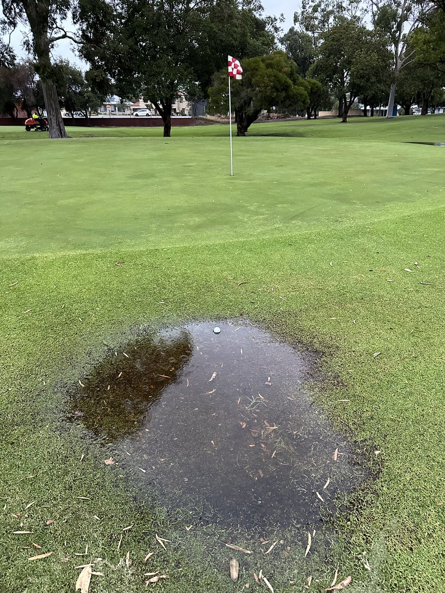 What do I do here? 😅🏌️‍♂️ <a href="/chasingscratch0/">Chasing Scratch Podcast</a>