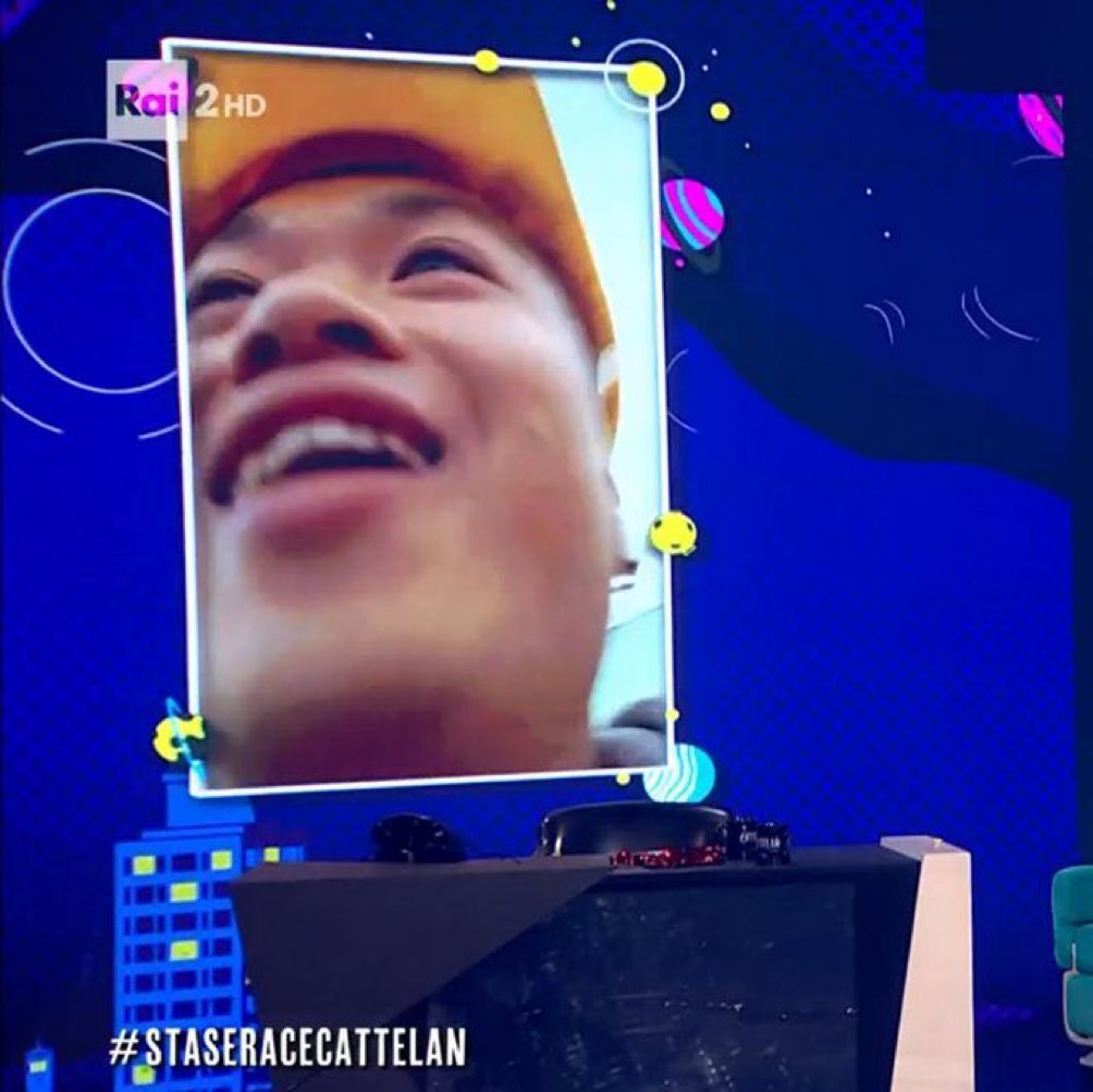 c’eravamo lasciati così ORA VOGLIAMO SAPERE 

#staseracecattelan