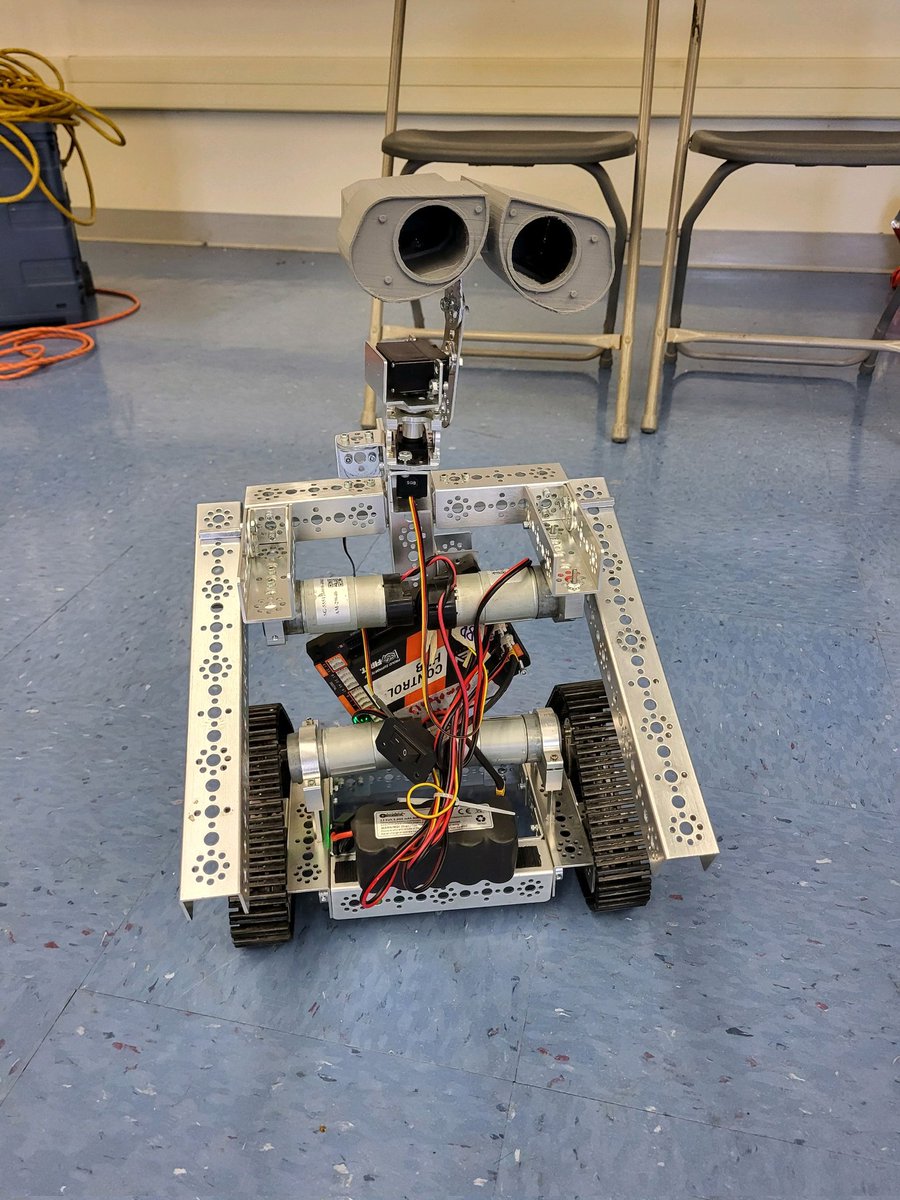 Compton High School tweet media