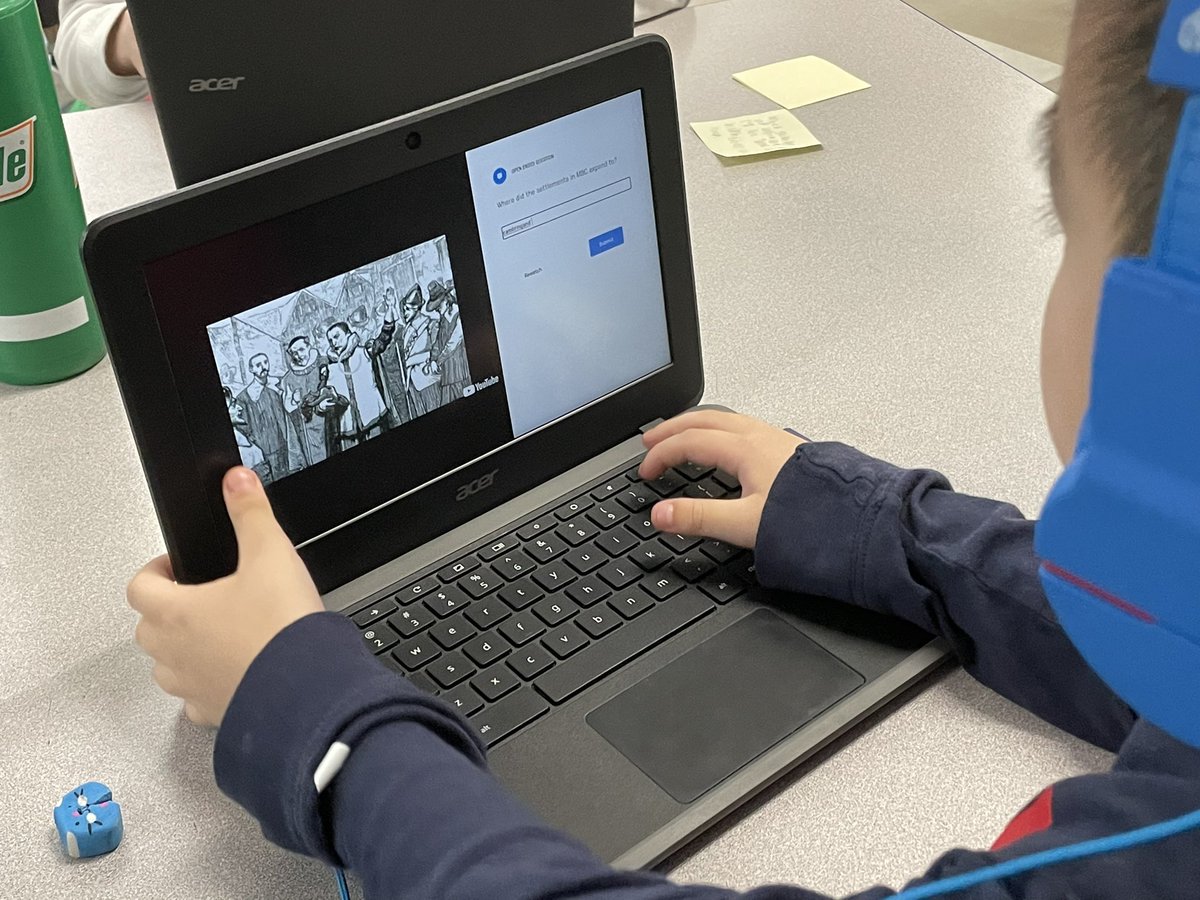 MrsFarleyDLC's tweet photo. @MrsRizzo3’s students are using a variety of resources to research Pilgrim, Puritan, & Native leaders in history! #googleread&write @Seesaw @edpuzzle @elmwalpole https://t.co/IDqQ08moaC